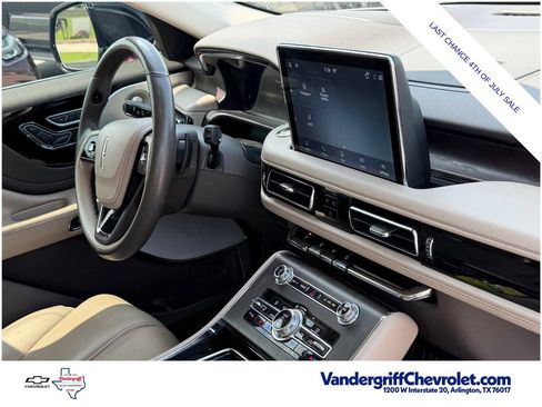 Used 2022 Lincoln Aviator Reserve w/ Equipment Group 201A AWD/4WD image 42