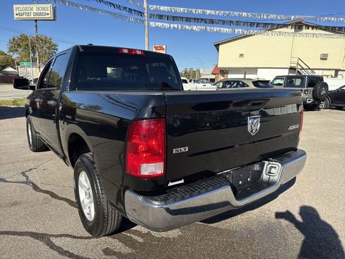 Used 2022 RAM 1500 Classic SLT image 6