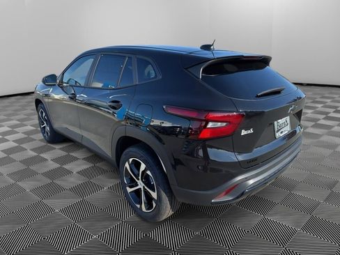 New 2026 Chevrolet Trax RS w/ Sunroof Package image 5