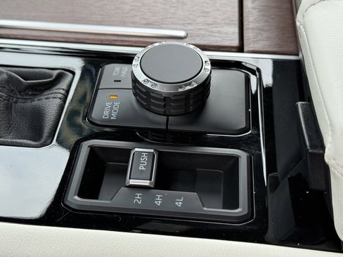 Used 2023 Toyota Tundra Capstone image 27