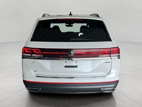 Used 2026 Volkswagen Atlas SE AWD/4WD image 6