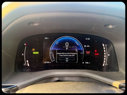 Used 2025 Toyota Camry LE w/ Convenience Package FWD image 26