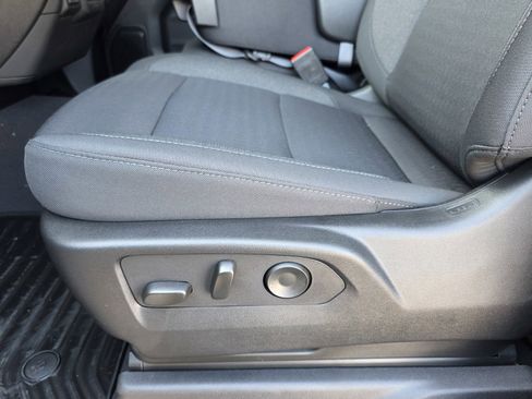 New 2025 Chevrolet Silverado 2500 Custom w/ Custom Value Package image 26