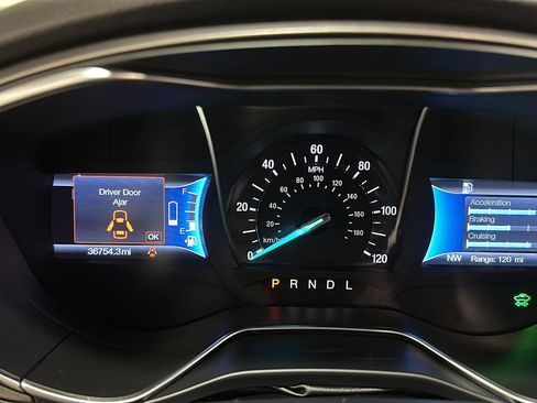 Used 2017 Ford Fusion S image 19