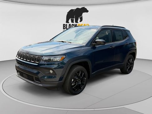 New 2026 Jeep Compass Latitude AWD/4WD image 7