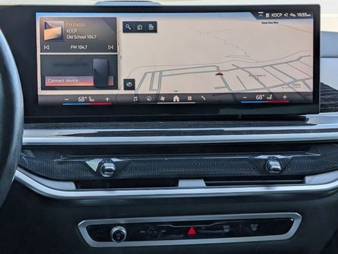 Used 2024 BMW X6 xDrive40i w/ Executive Package AWD/4WD image 14