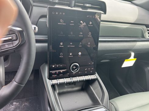 New 2026 GMC Terrain AT4 w/ Technology Package II AWD/4WD image 25