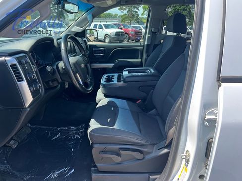 Used 2019 Chevrolet Silverado 2500 LT AWD/4WD image 13