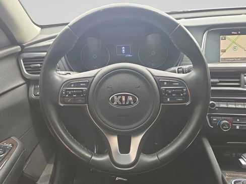 Used 2018 Kia Optima EX w/ Technology Package FWD image 22