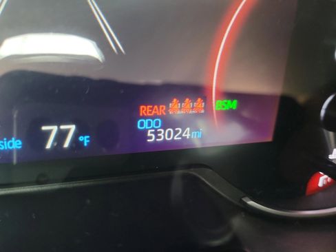 Used 2024 Toyota RAV4 XLE FWD image 28