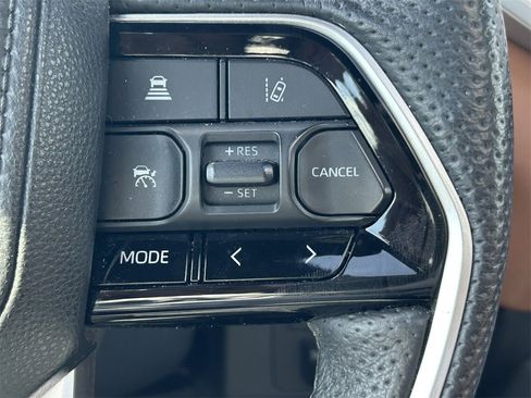 Used 2023 Toyota Tundra 1794 Edition image 33