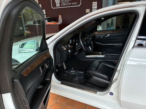 Used 2014 Mercedes-Benz E 350 4MATIC w/ Premium 1 Package image 12