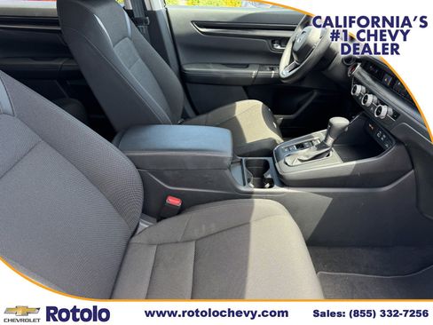 Used 2025 Honda CR-V EX image 8