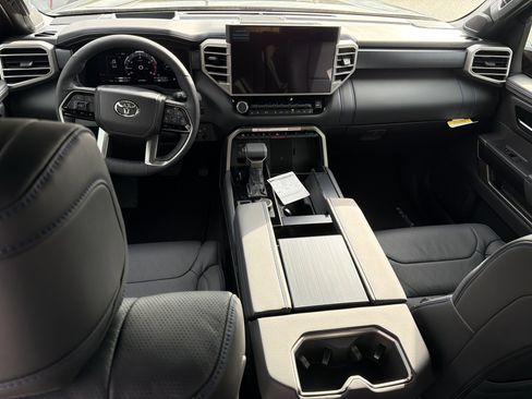 New 2026 Toyota Tundra Platinum AWD/4WD image 9