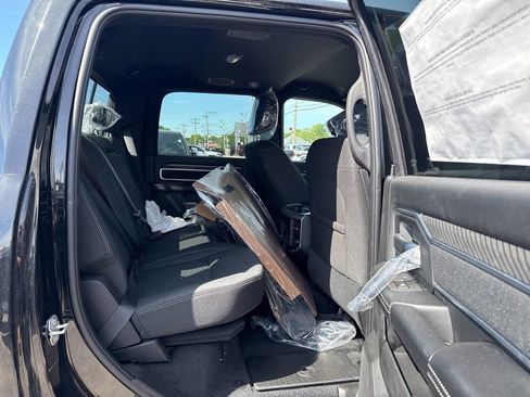 New 2026 RAM 2500 Big Horn AWD/4WD image 20