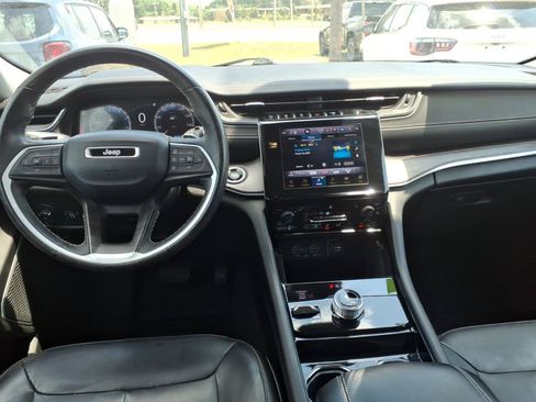 Used 2021 Jeep Grand Cherokee L Limited AWD/4WD image 12