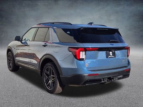 New 2026 Ford Explorer ST-Line w/ ST-Line Street Pack image 5