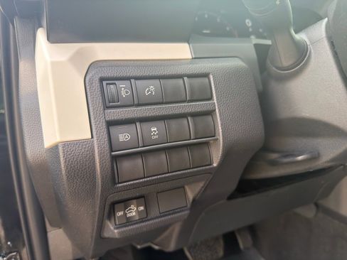 Used 2024 Toyota Tacoma TRD Off-Road image 13