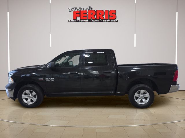 Used 2017 RAM 1500 ST w/ SXT Appearance Group AWD/4WD image 2