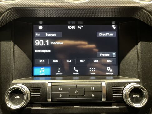 Used 2018 Ford Mustang Convertible w/ Equipment Group 101A image 26