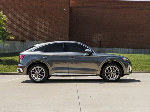 Used 2023 Audi SQ5 Premium Plus w/ Premium Plus Package AWD/4WD image 3