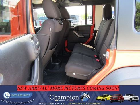 Used 2015 Jeep Wrangler Unlimited Sport w/ Quick Order Package 24S AWD/4WD image 9