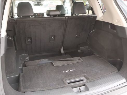 Used 2023 Nissan Rogue Platinum w/ Platinum Premium Package image 8
