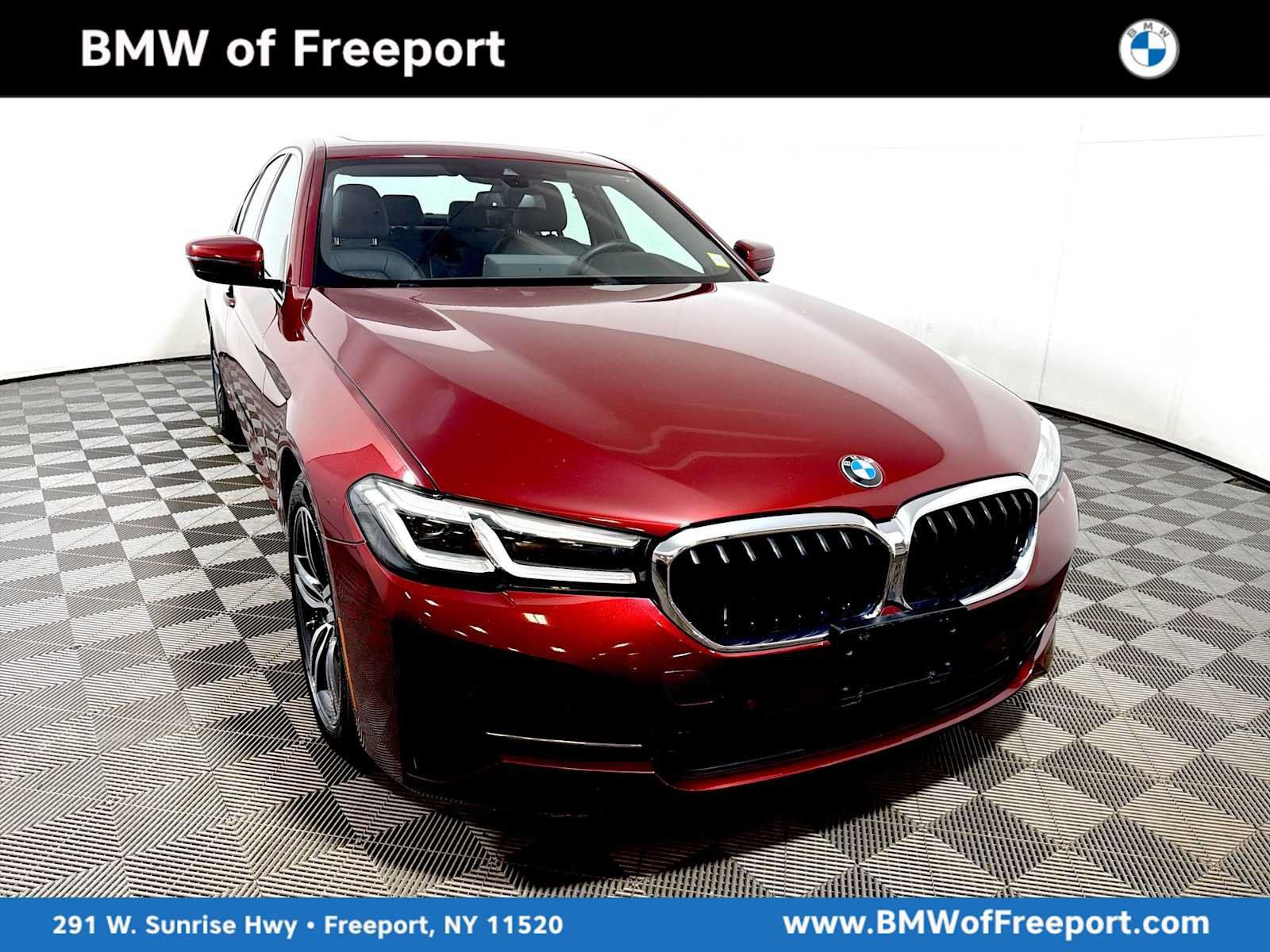 Used 2023 BMW 530i xDrive w/ Convenience Package AWD/4WD image 1