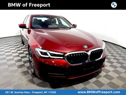 Used 2023 BMW 530i xDrive w/ Convenience Package AWD/4WD image 1