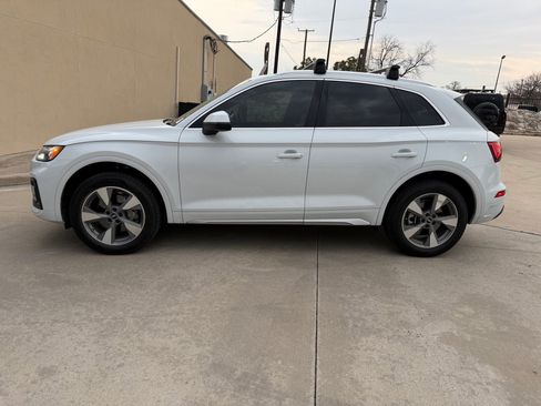 Used 2022 Audi Q5 2.0T Premium Plus image 2