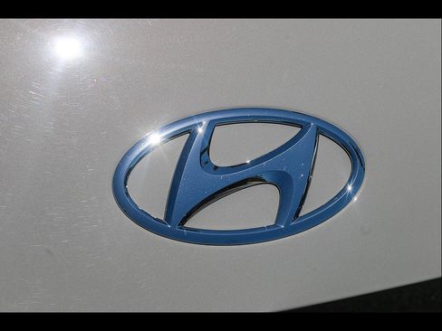 Certified 2024 Hyundai Ioniq 5 SEL AWD/4WD image 6