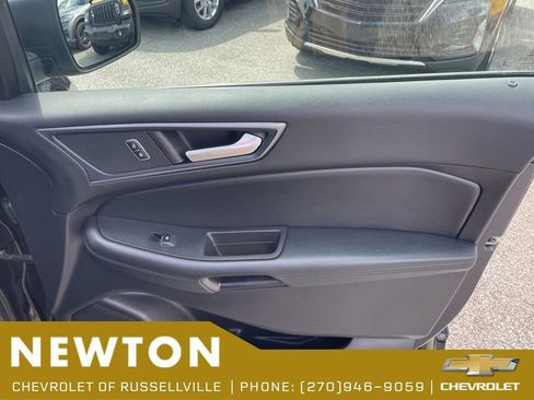 Used 2020 Ford Edge SE AWD/4WD image 22