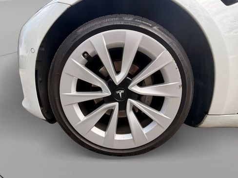 Used 2021 Tesla Model 3 Long Range AWD/4WD image 32