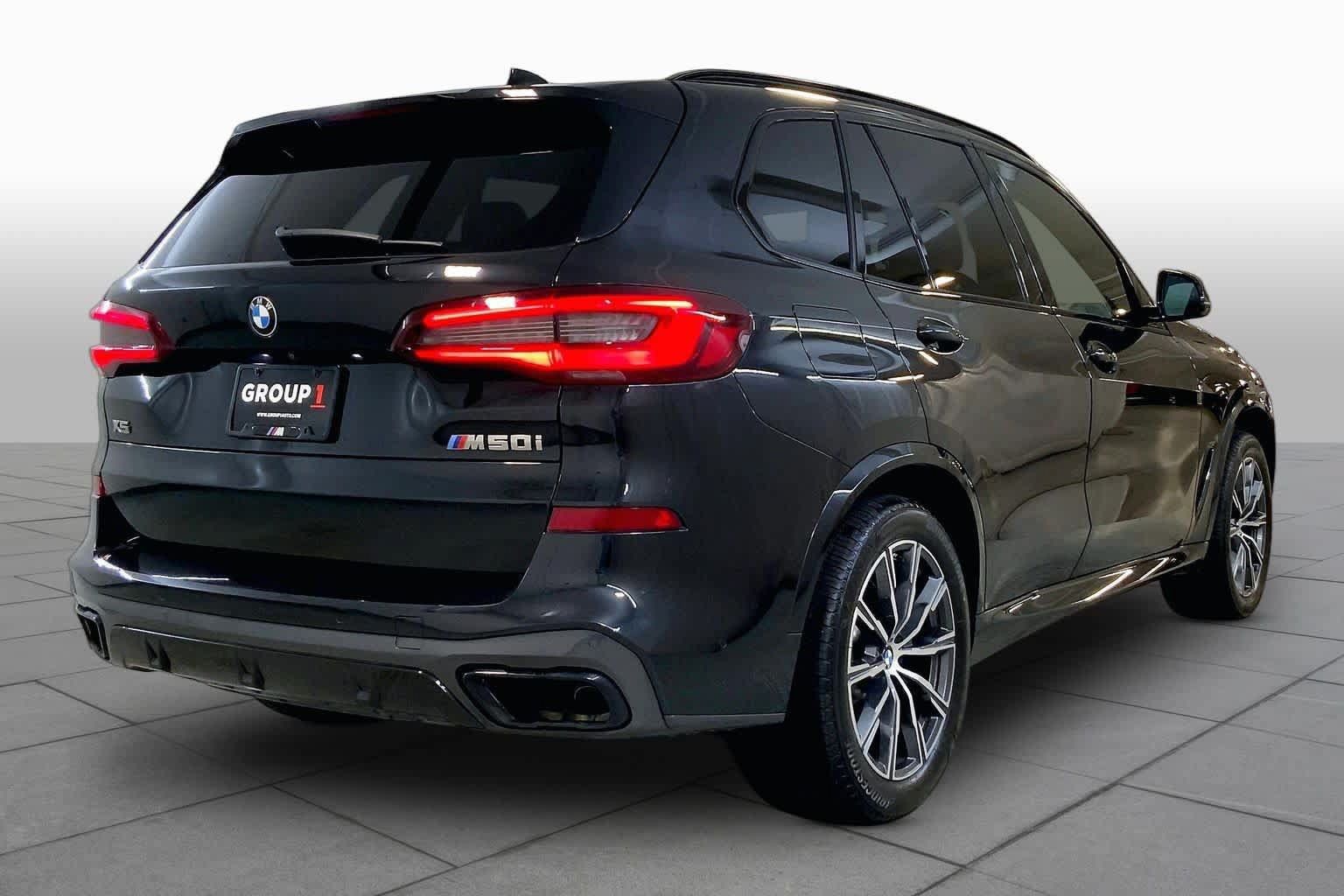 Used 2022 BMW X5 M50i w/ Executive Package AWD/4WD image 12