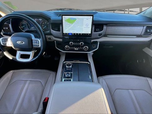 Used 2024 Ford Expedition Max Limited image 7