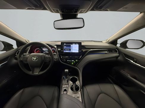 Used 2023 Toyota Camry XSE w/ Navigation Package FWD image 16