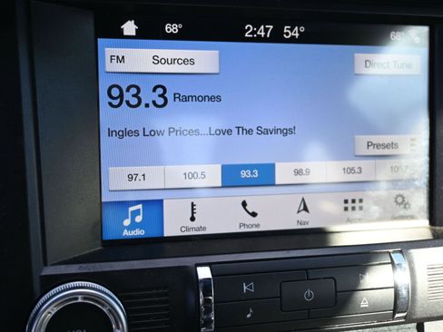 Used 2017 Ford Mustang Premium image 16