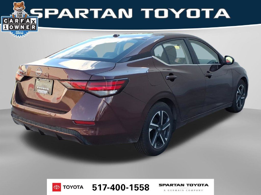 Used 2025 Nissan Sentra SV FWD image 7