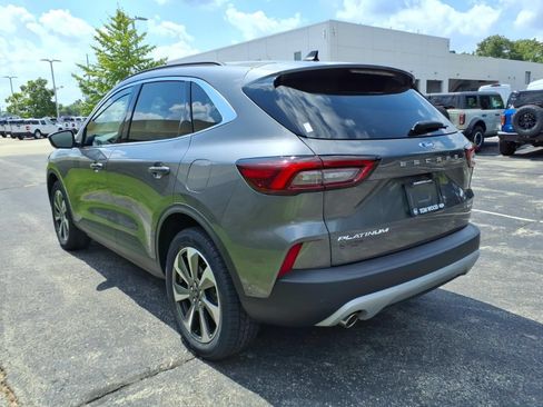 Used 2023 Ford Escape Platinum AWD/4WD image 8