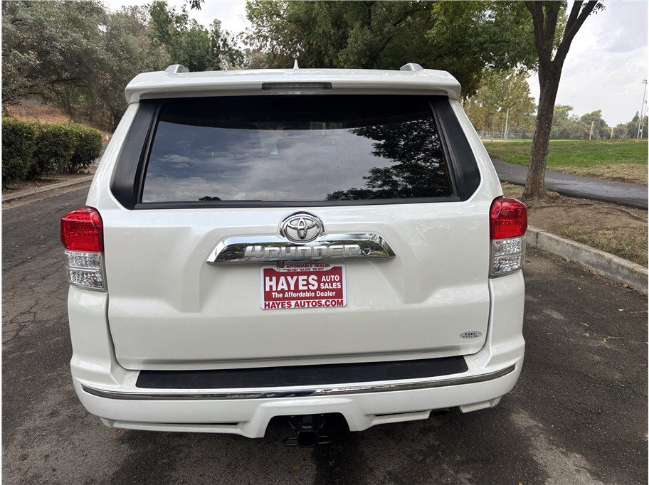 Used 2012 Toyota 4Runner Limited AWD/4WD image 7