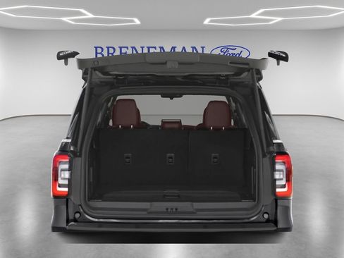 Used 2024 Ford Expedition Max Limited image 8