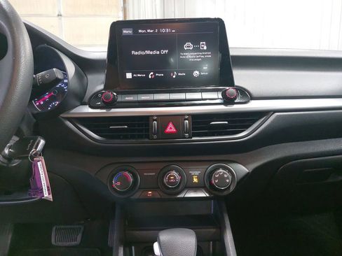 Used 2023 Kia Forte LXS w/ LXS Technology Package image 19