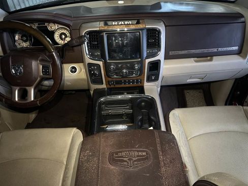 Used 2018 RAM 2500 Longhorn w/ Longhorn Southfork Package AWD/4WD image 3