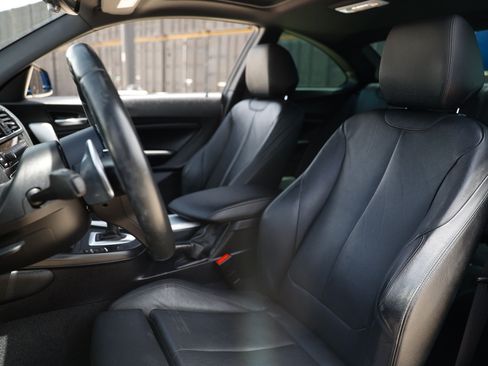 Used 2017 BMW 230i Coupe RWD image 10