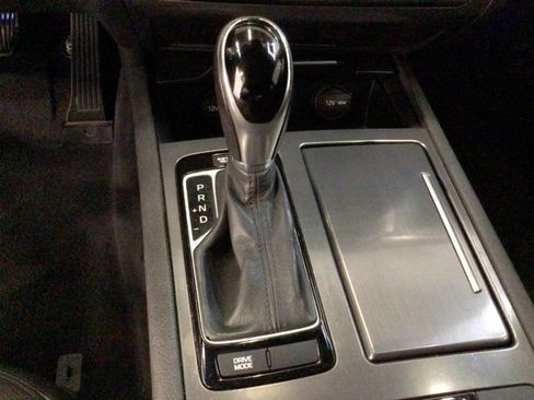Used 2016 Hyundai Genesis 3.8 RWD image 17