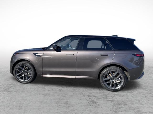 Used 2026 Land Rover Range Rover Sport Dynamic SE AWD/4WD image 5