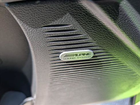 Used 2019 Dodge Challenger R/T Scat Pack w/ Plus Package RWD image 22