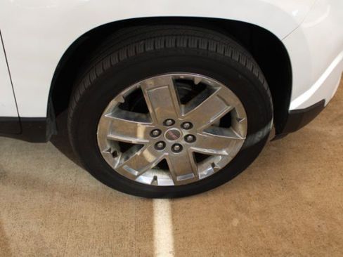 Used 2017 GMC Acadia Limited SLT image 23