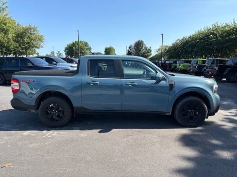 Used 2023 Ford Maverick Lariat w/ Lariat Luxury Package AWD/4WD image 2