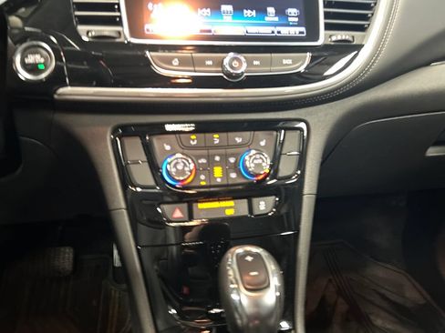 Used 2019 Buick Encore Essence w/ Experience Buick Package AWD/4WD image 20